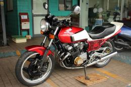 ホンダ　CBX400F-2